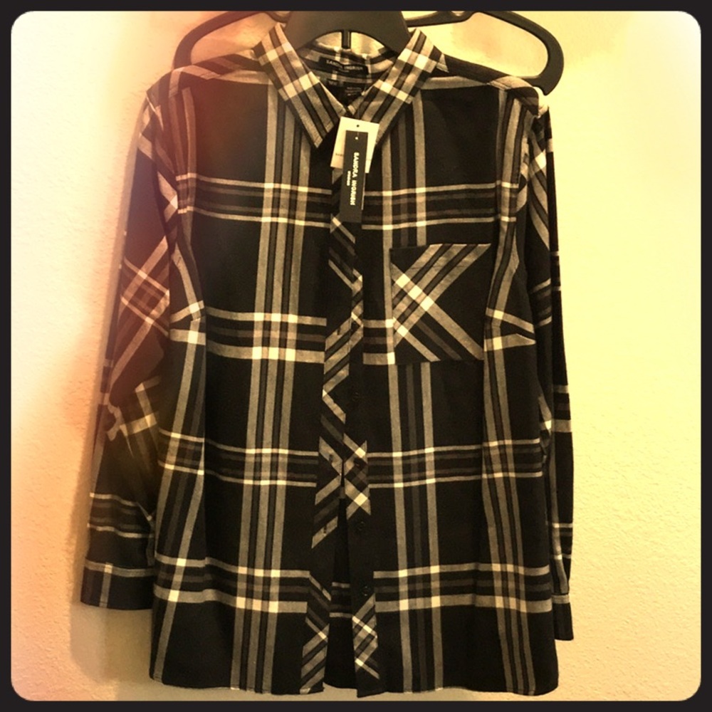 Women’s plaid top